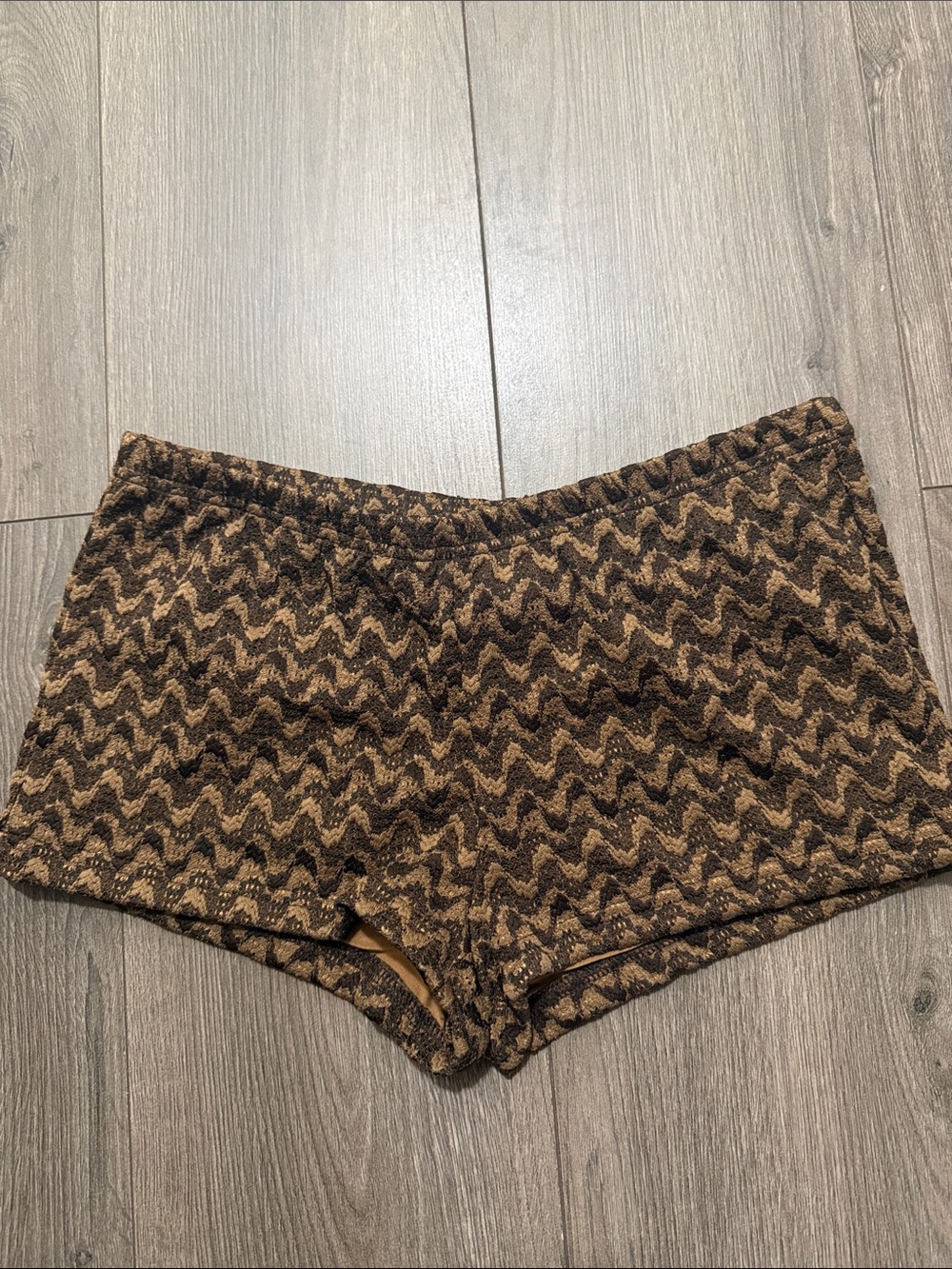 Women's Brown Zigzag Knit Shorts